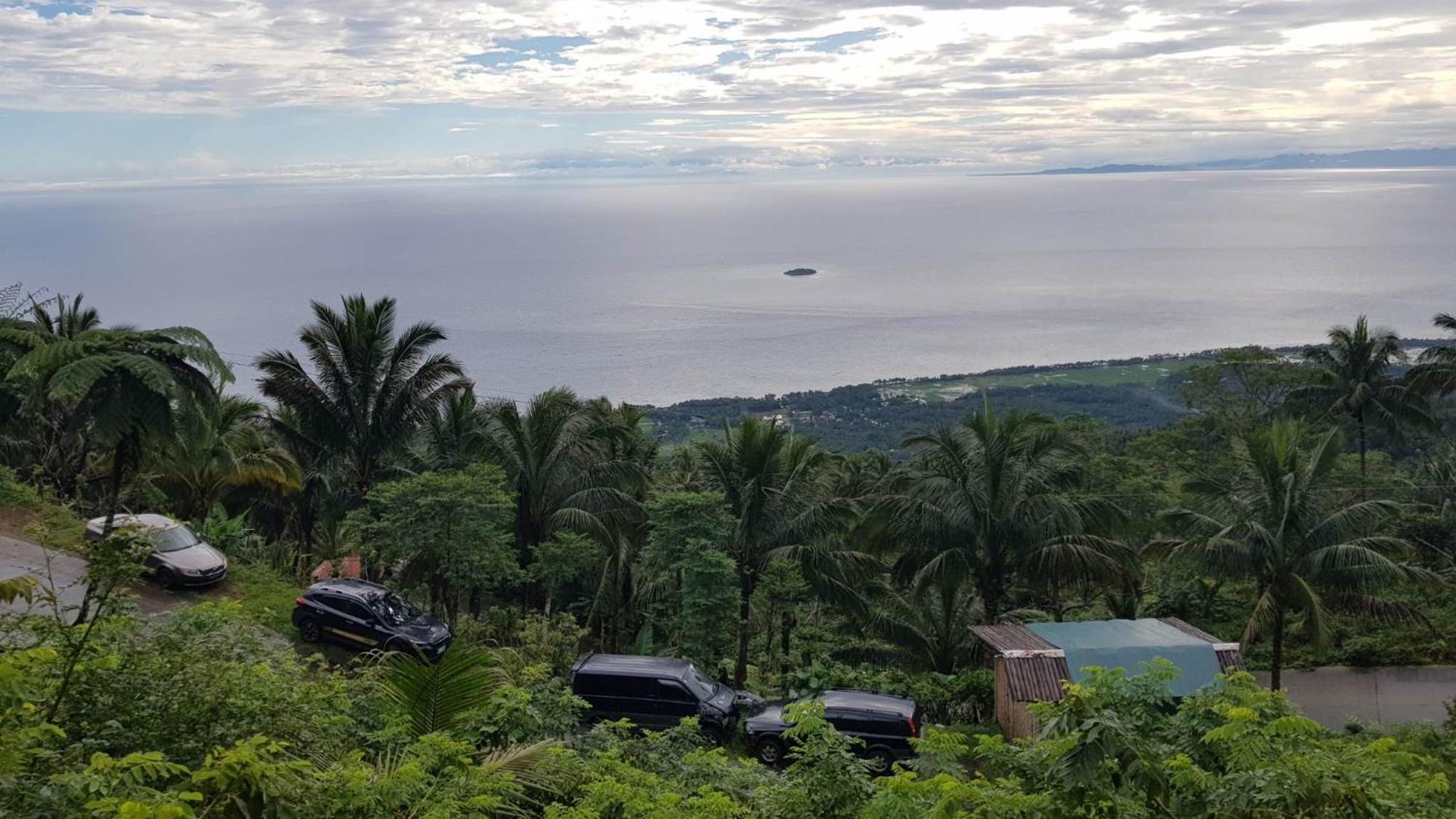 Country house Eco Farm Romantic Stone House 700 Meters Above Sea Level At Camiguin Island