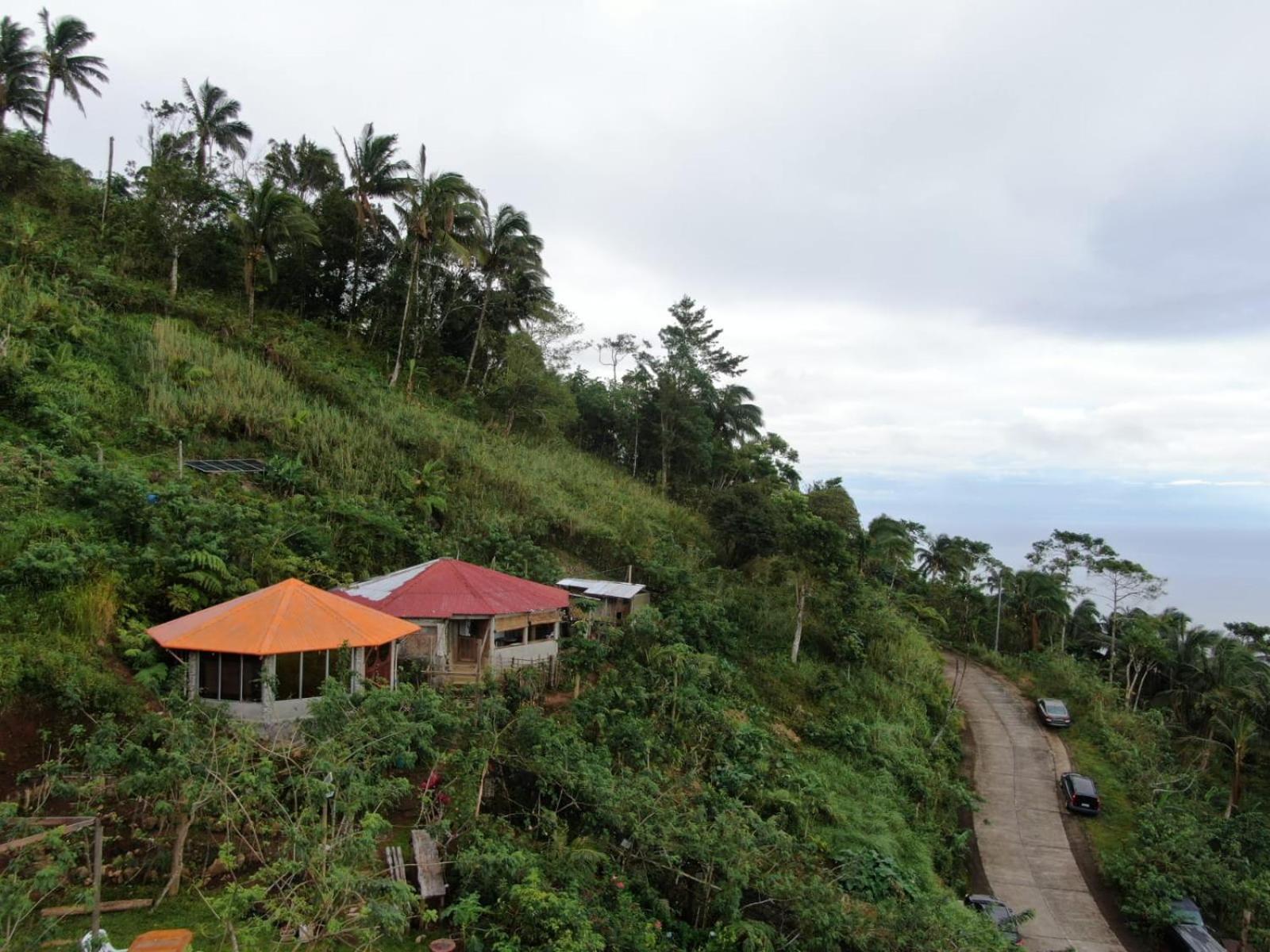 Eco Farm Romantic Stone House 700 Meters Above Sea Level At Camiguin Island Country house